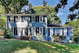 Building Photo - 3867 Buckland Dr SW