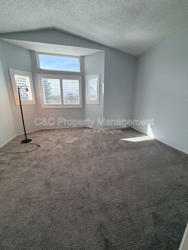 Building Photo - 13110 Mohican Dr