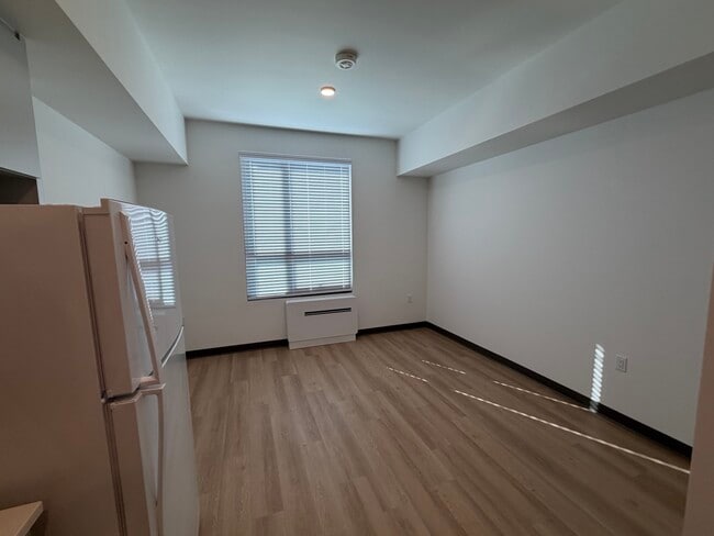 Building Photo - Harrington Heights - Affordable Housing