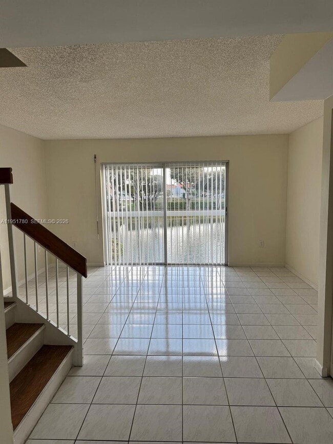 Building Photo - 8620 NW 3rd Ln