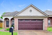 Building Photo - 7443 Glennmere Way