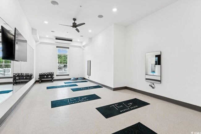 Building Photo - 147 Jade Dr