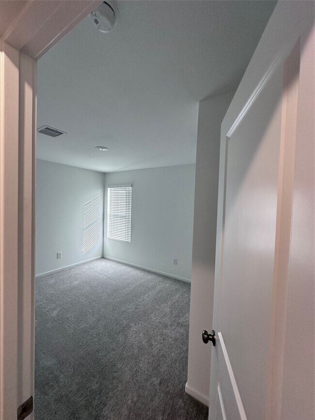 Building Photo - 20014 Palermo Shrs Dr