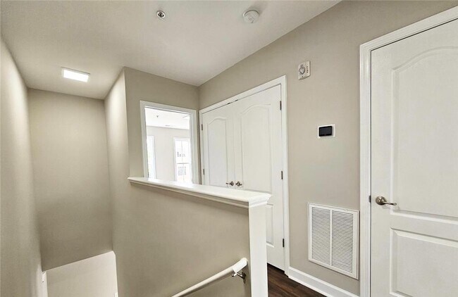 Building Photo - 2108 Ayrsley Town Blvd