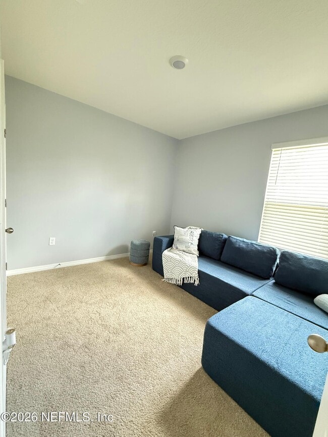 Building Photo - 605 Park Pl Blvd