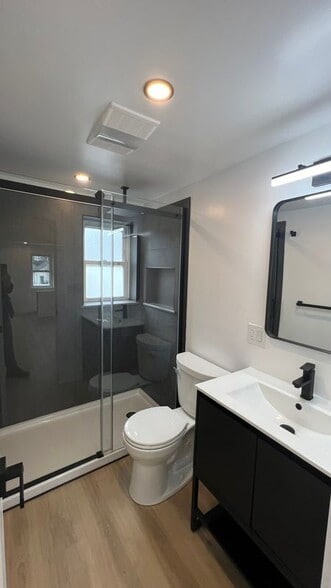 Building Photo - 58 Caldwell St