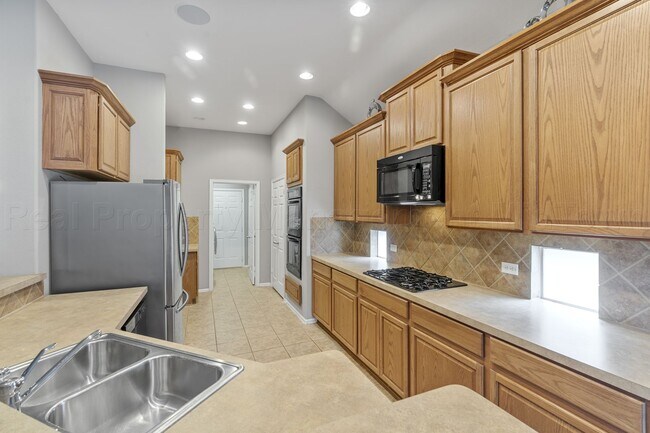 Building Photo - Stunning 1 story home in sought-after Mira...