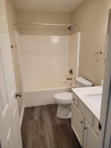 Building Photo - 6722 Boston Dr