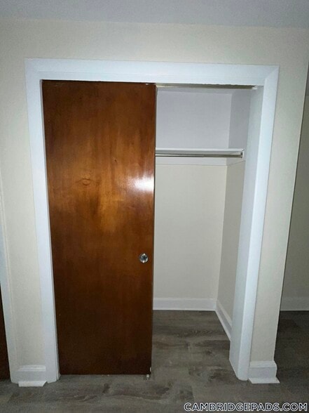 Building Photo - 9 Chester St