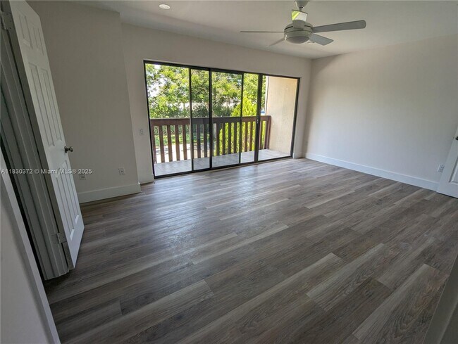 Building Photo - 6445 SW 116th Pl