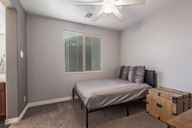 Building Photo - INCREDIBLE Executive Style homes in the po...