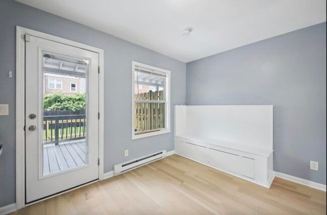 Building Photo - 259 Pine St