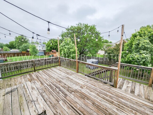 Building Photo - Updated 3 Bedroom Home in Waukee