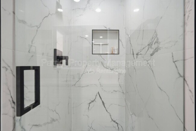 Building Photo - 8989 N Gainey Center Dr