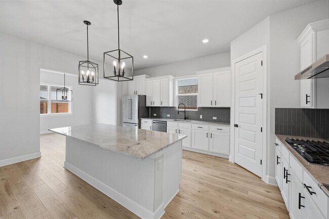 Building Photo - 114 Nandina Path