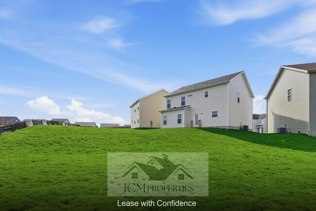 Building Photo - 112 Lambert Fld