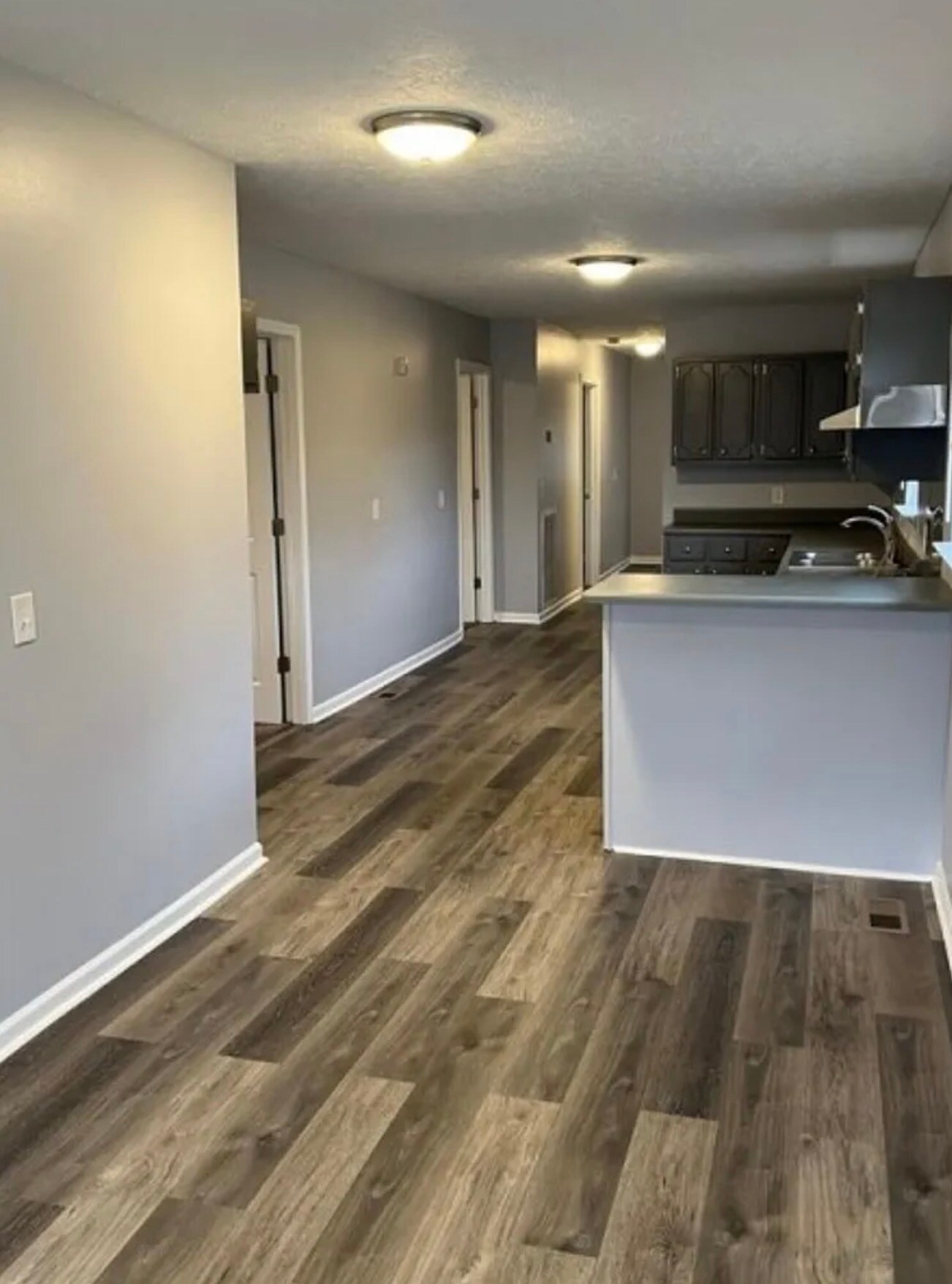 Building Photo - 1406 22nd Ave N