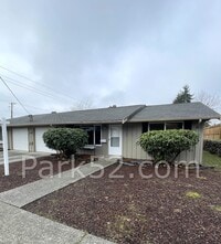 Building Photo - North Tacoma Duplex