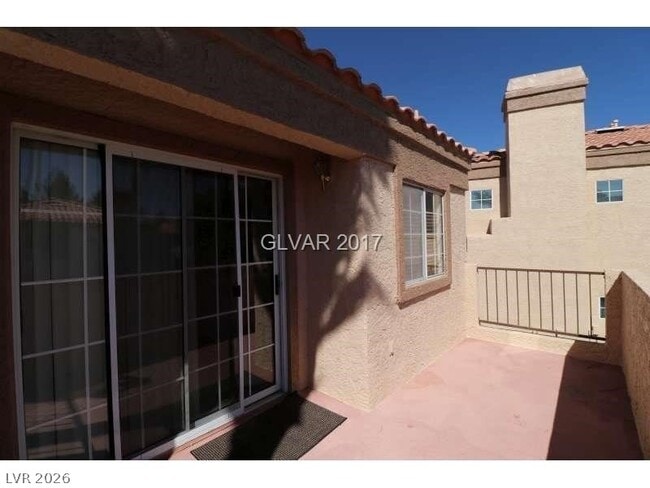 Building Photo - 1851 Hillpointe Rd