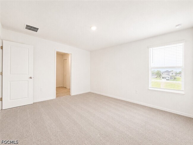 Building Photo - 11827 Cloverly Ln