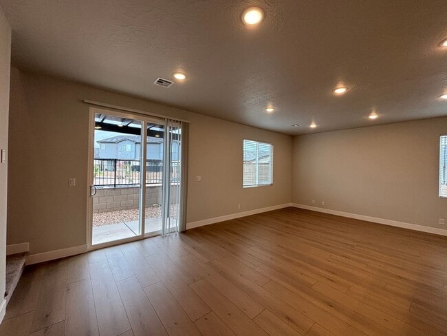 Building Photo - BRAND NEW END TOWNHOME FOR RENT + HALF OFF JANUARY RENT!