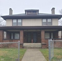 Building Photo - 3248 Central Ave