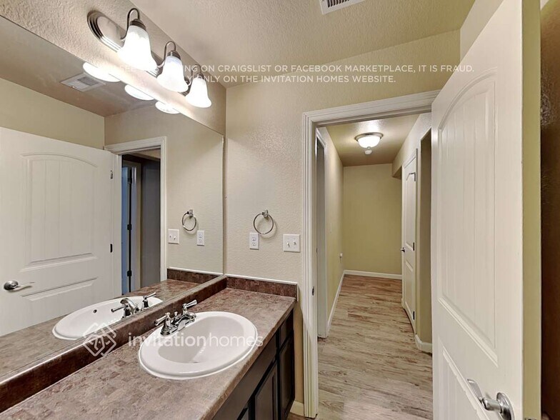 Building Photo - 7294 Araia Dr