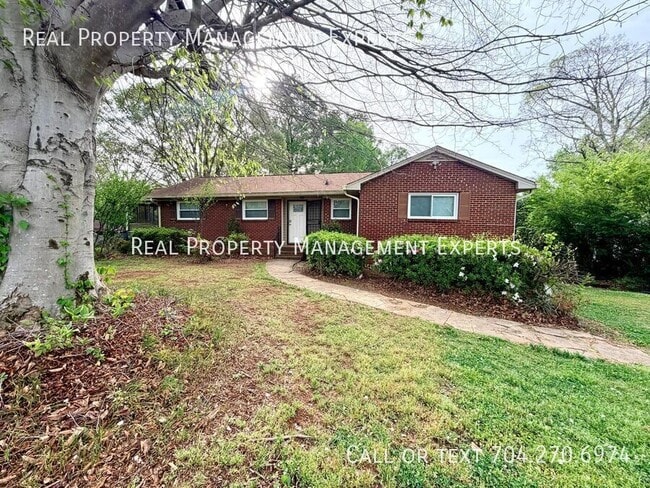 Building Photo - 4916 Nevin Rd