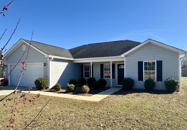 Primary Photo - "Charming 3-Bed, 2-Bath Home in Perry, GA."