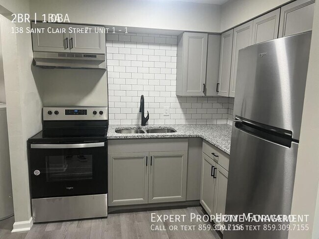 Building Photo - 138 St Clair St