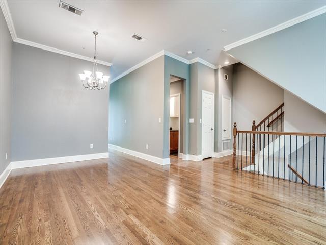 Building Photo - 5707 Lewis St