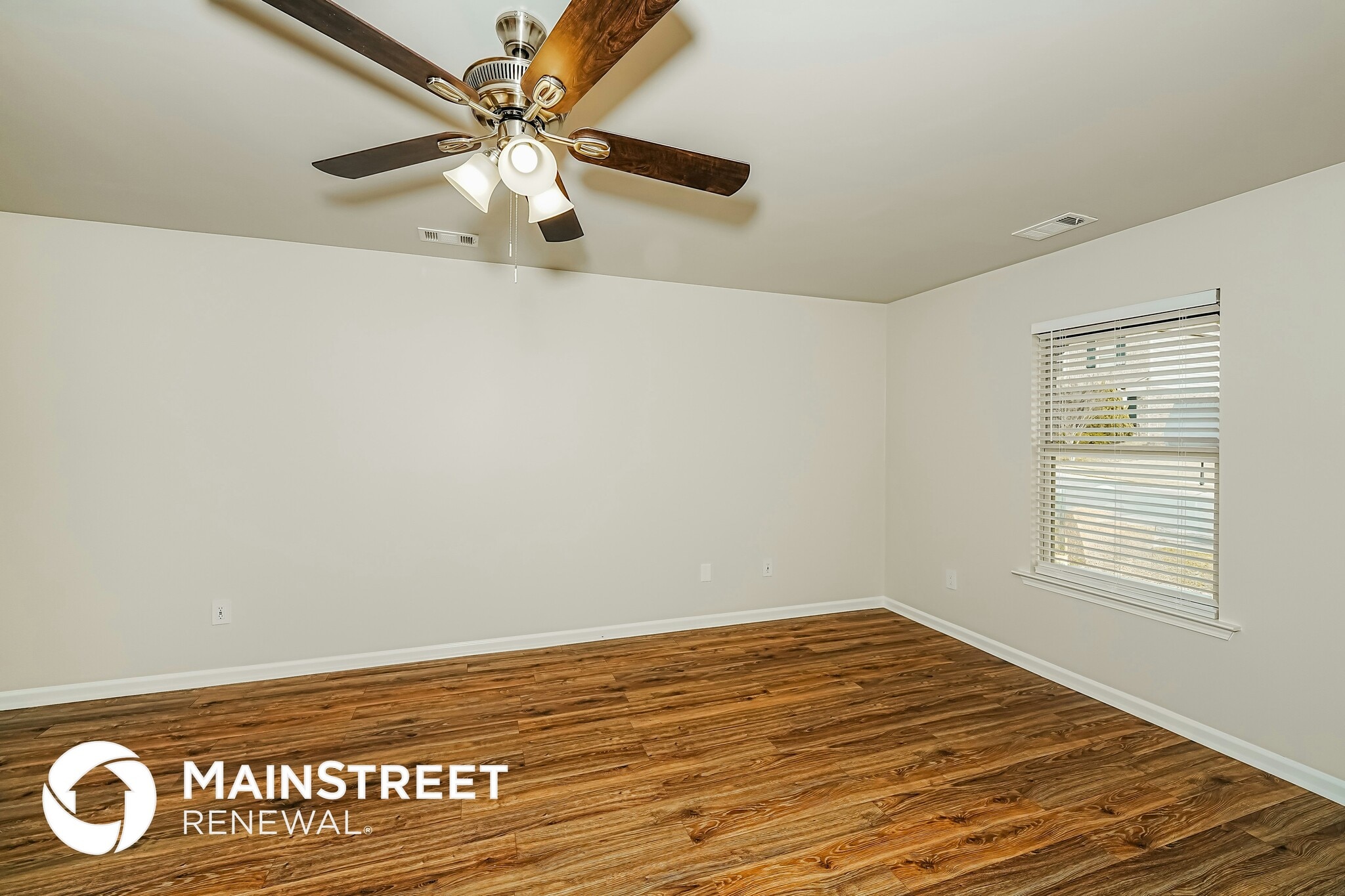 Building Photo - 618 Johnnys Cv