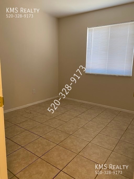 Building Photo - 3 Bedroom 2 Bath- 6279 S Truth Pl- OWNER /...