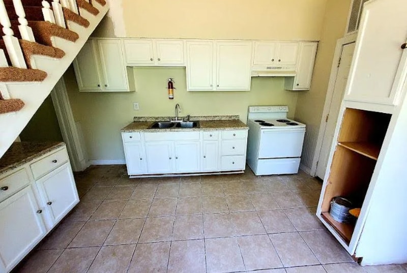 Building Photo - 2100 Ingram Ave