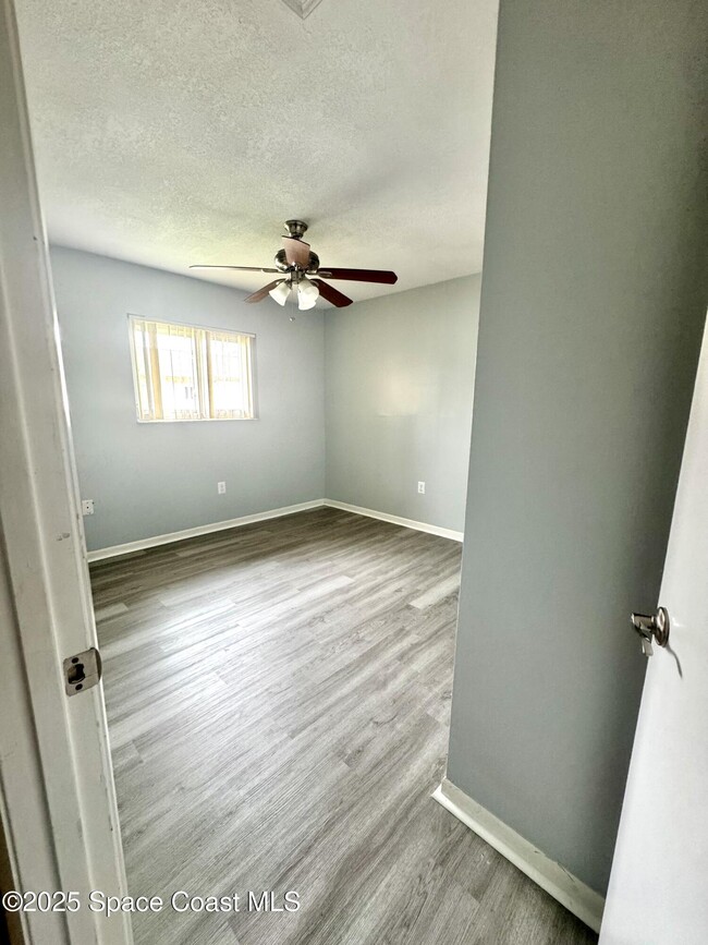 Building Photo - 624 Ridge Club Dr