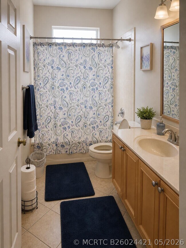 Building Photo - 3945 Torres Cir