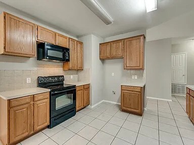 Building Photo - Great Location in Desoto!!
