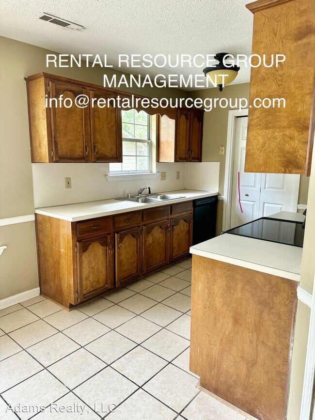Building Photo - 3 br, 2 bath House - 3000 O'Conner Ct