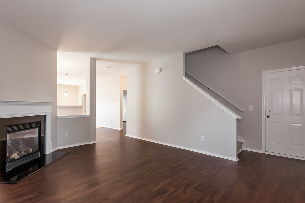 Building Photo - 2118 Buckleigh Dr