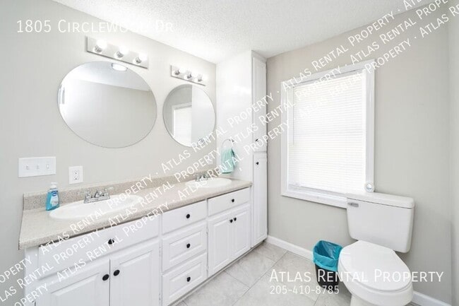 Building Photo - 1805 Circlewood Dr