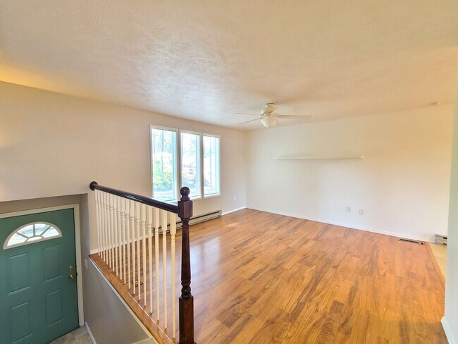 Building Photo - 4107 E Pratt Ave