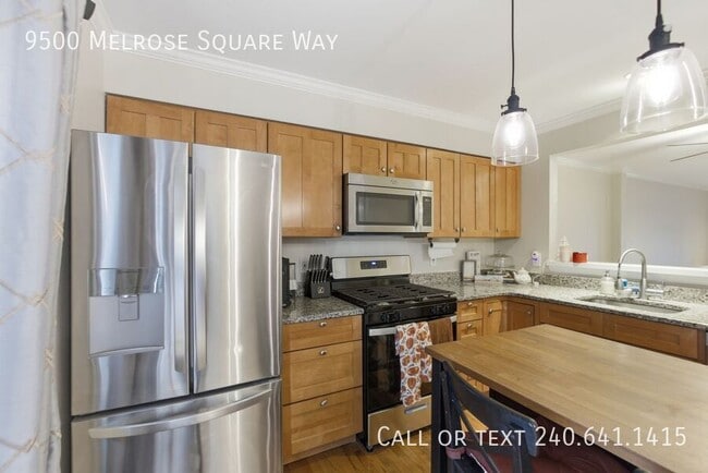 Building Photo - 9500 Melrose Square Way