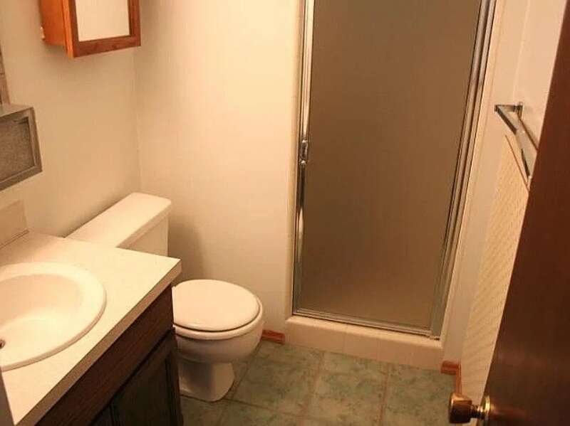 Building Photo - 1177 N 900 E