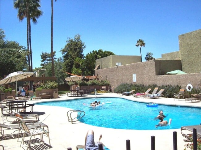 Building Photo - Scottsdale