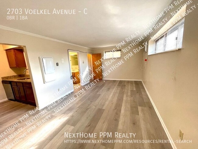 Building Photo - 2703 Voelkel Ave