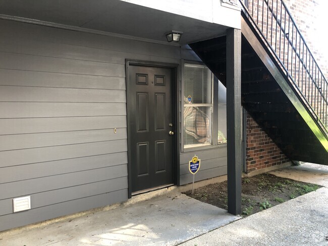 Building Photo - 1638 Starboard Dr