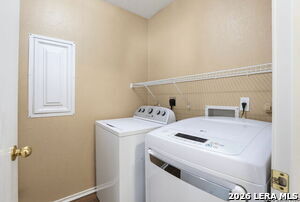 Building Photo - 3935 Regal Rose