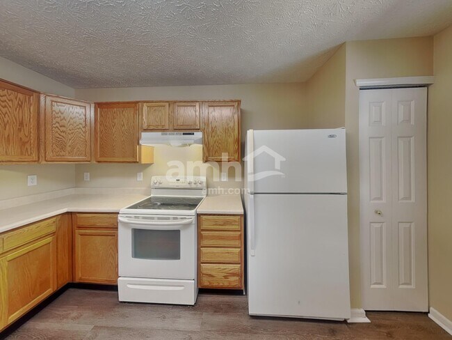 Building Photo - 8059 Sydney Ln