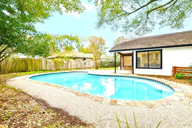 Building Photo - 17307 Eden Ct