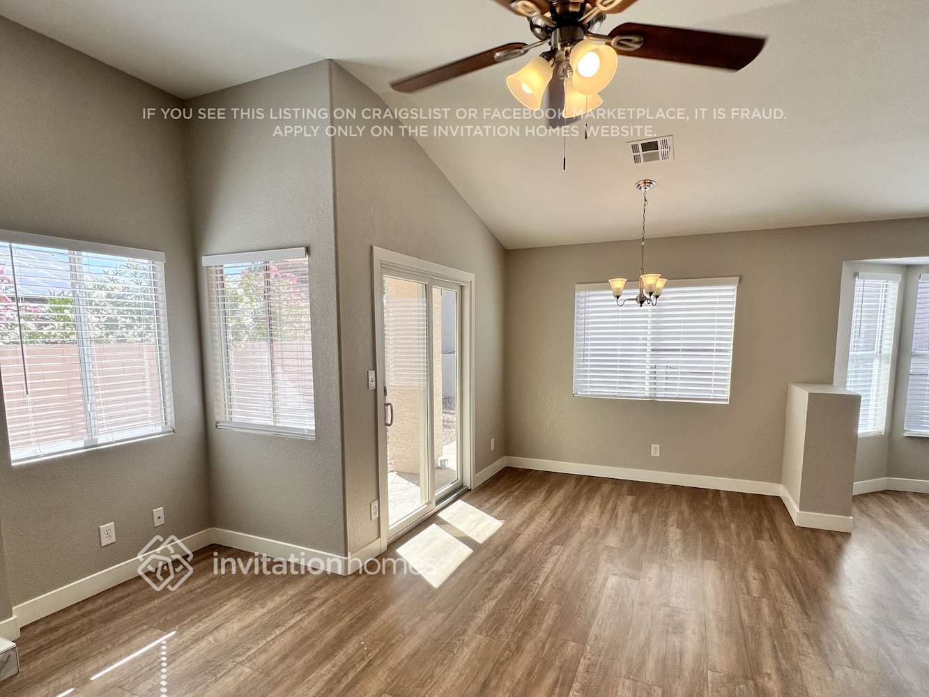 Building Photo - 1702 Toltec Cir